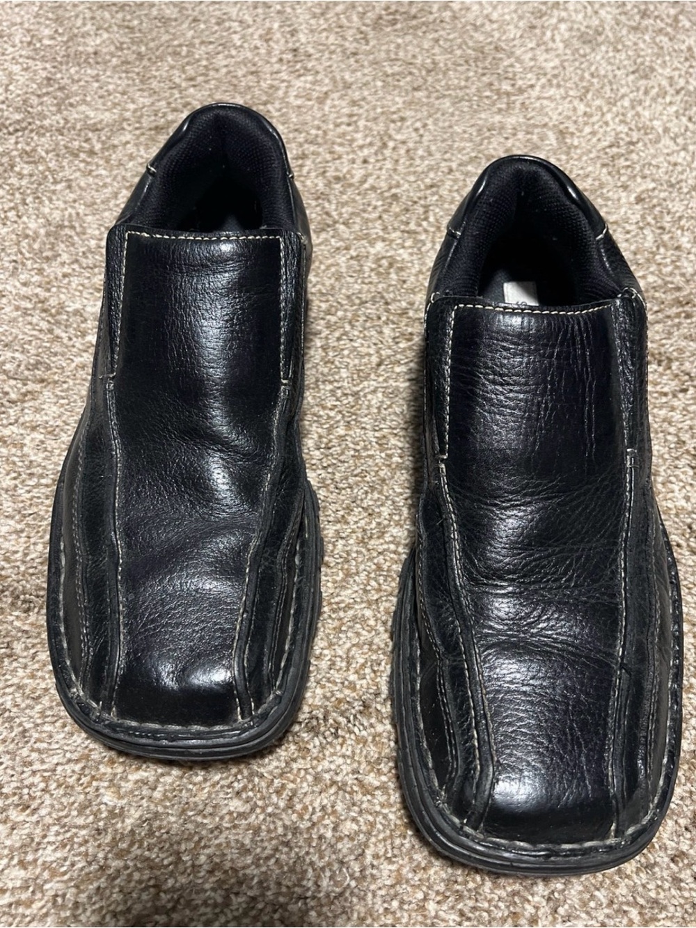 Steve Madden Black Leather Slip-On Loafers